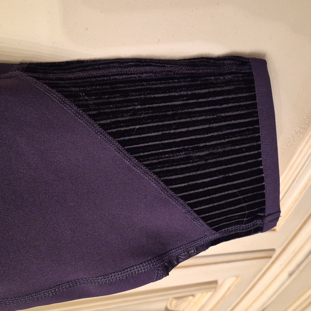 90 Degree Yoga Pants in dark Purple, size L - Picture 3 of 6